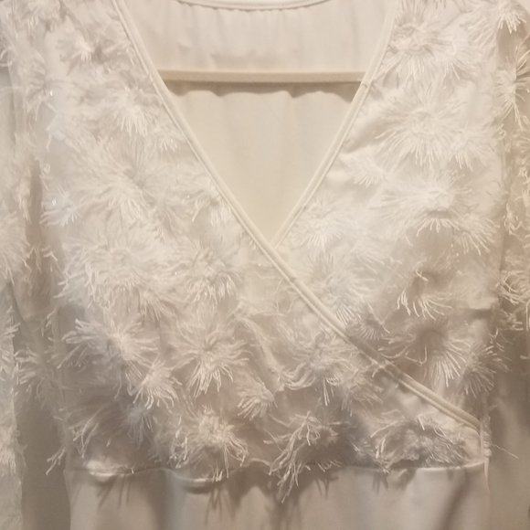 Boutique White Floral Bodysuit With Sheer Sleeves NWOT Size Small 1day SALE! - Picture 5 of 8